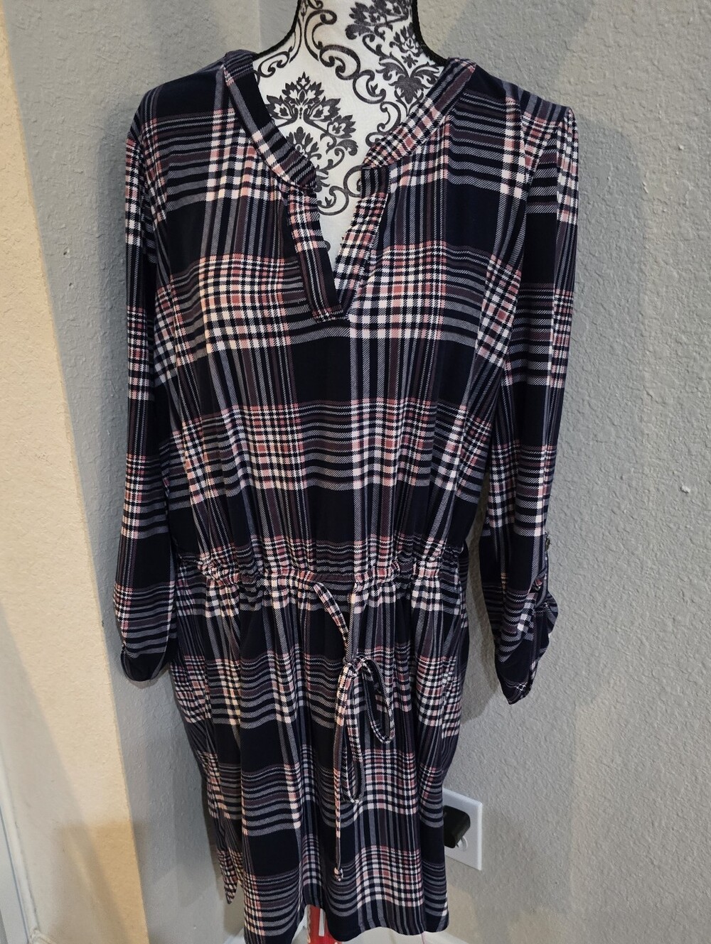Bobbie Brooks Navy and Pink Plaid Drawstring Midi Dress